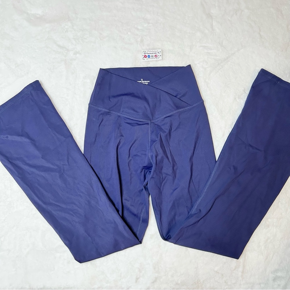 Blue High-Waisted Leggings